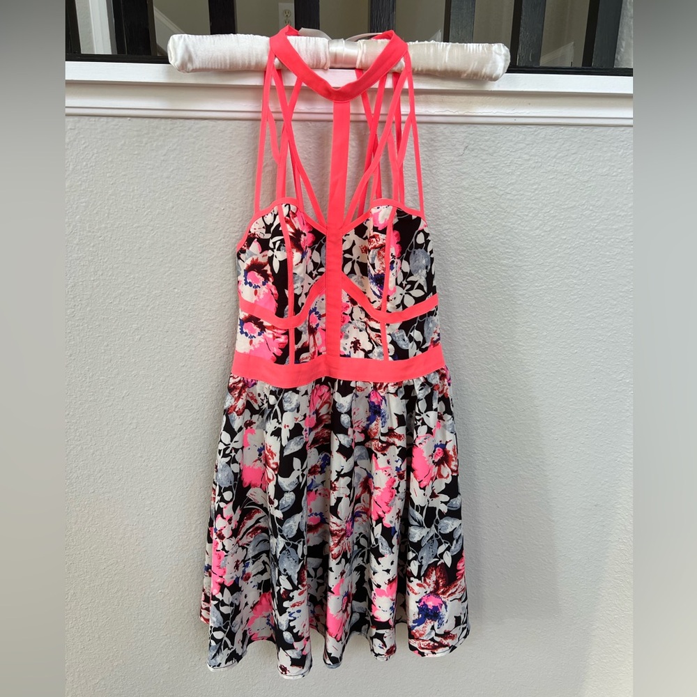 Women's Bright Summer Dress